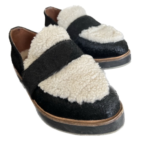 RARE FIND Australia LUXE Collective Platform ‘UGG’ Loafers Size 6 - Picture 1 of 5